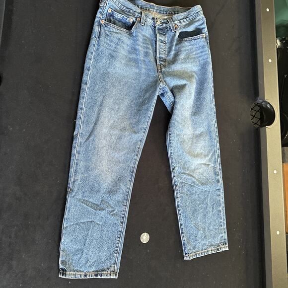 Levi's 501 Women's Jeans Blue Denim Classic Fit Button Fly 30x26 - Picture 2 of 14